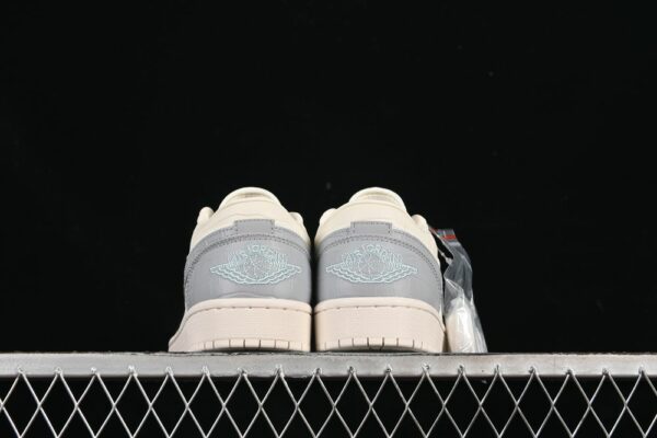 AJ 1 Low Sail Light Smoke Grey IO2242-101