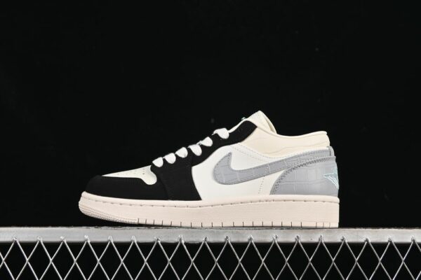 AJ 1 Low Sail Light Smoke Grey IO2242-101