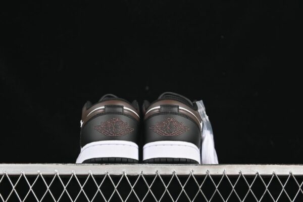 AJ 1 Low Panda IO3393-010