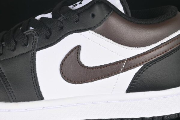 AJ 1 Low Panda IO3393-010