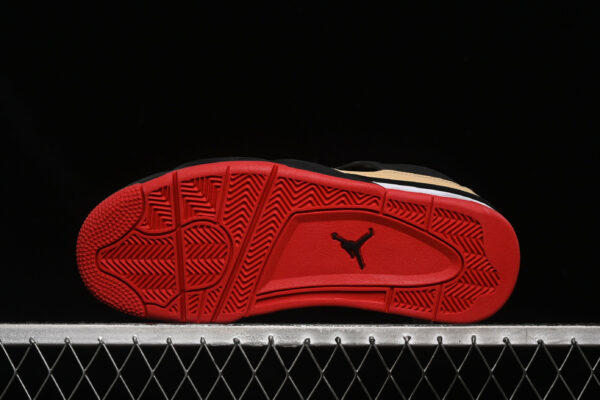AJ 4 GS Pizza IH2094-200
