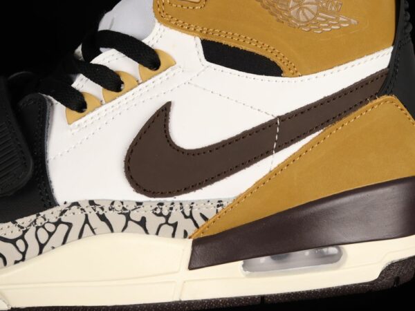 AJ Legacy 312 Mid Rookie of the Year AV3922-102