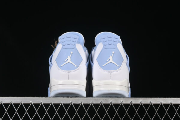 AJ 4 Aluminum HV0823-100