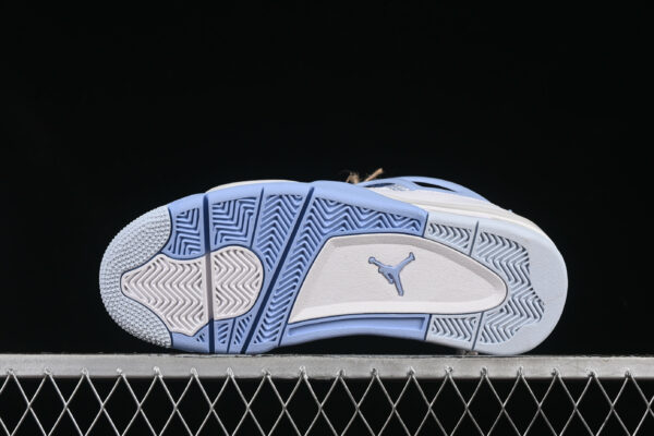 AJ 4 Aluminum HV0823-100
