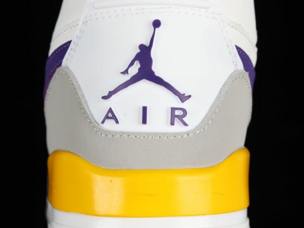 AJ Legacy 312 Mid Lakers AV3922-157