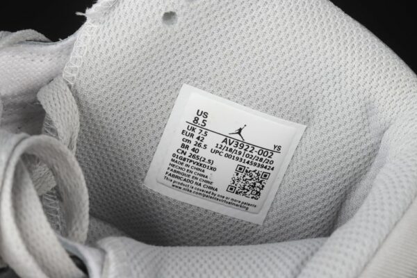 AJ Legacy 312 Mid Wolf Grey AV3922-002