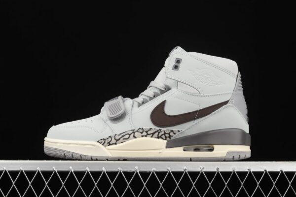 AJ Legacy 312 Mid Wolf Grey AV3922-002