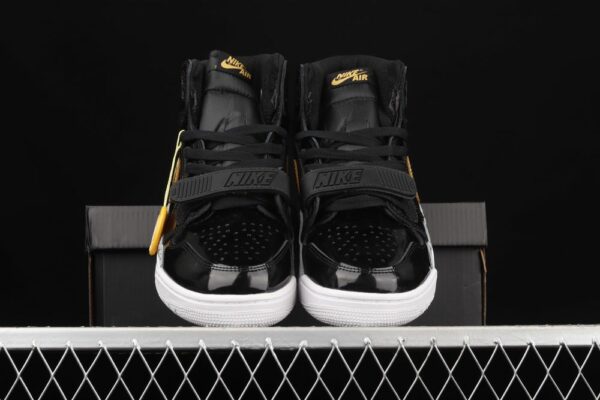 AJ Legacy 312 Mid Black Gold AV3922-007