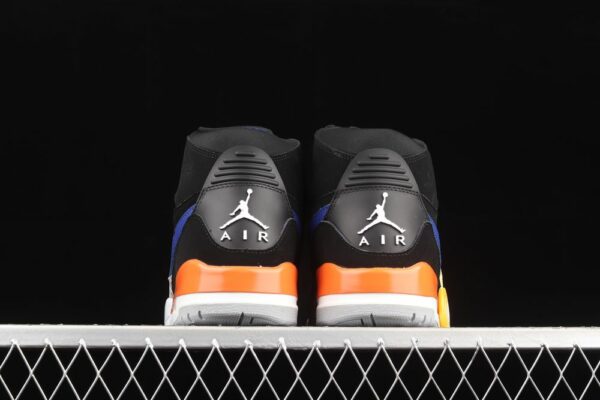 AJ Legacy 312 Mid Knicks AV3922-048