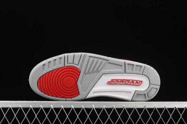 AJ Legacy 312 Mid Toro AV3922-601
