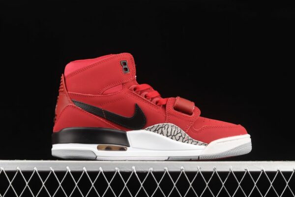 AJ Legacy 312 Mid Toro AV3922-601