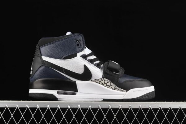 AJ Legacy 312 Mid Midnight Navy DO7441-401