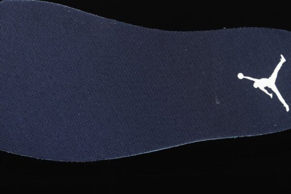 AJ Legacy 312 Mid Midnight Navy DO7441-401