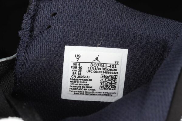 AJ Legacy 312 Mid Midnight Navy DO7441-401