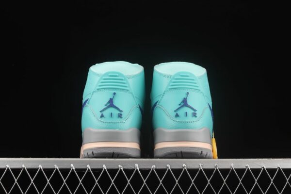 AJ Legacy 312 Mid Hyper Jade AV3922-384