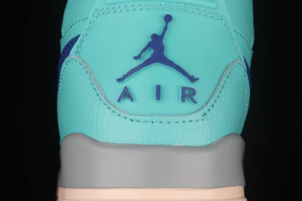AJ Legacy 312 Mid Hyper Jade AV3922-384