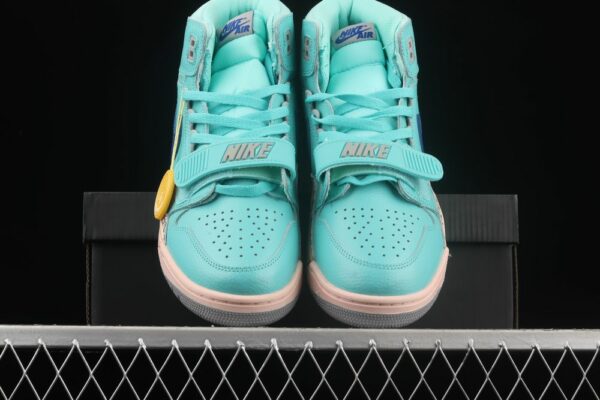 AJ Legacy 312 Mid Hyper Jade AV3922-384