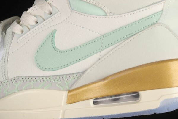 AJ Legacy 312 Mid Sail Pistachio Frost DR8486-131