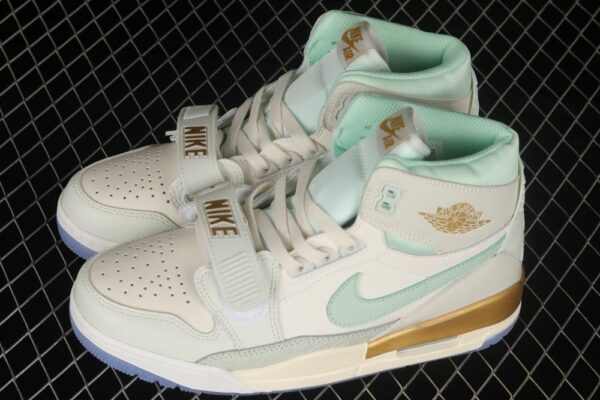 AJ Legacy 312 Mid Sail Pistachio Frost DR8486-131