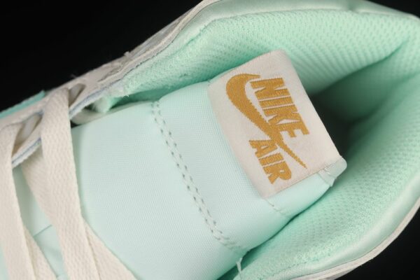 AJ Legacy 312 Mid Sail Pistachio Frost DR8486-131