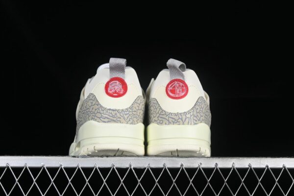AJ Spizike Low Coconut Milk FQ1759-100