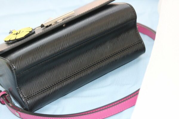 New Arrival L*V Handbag 28