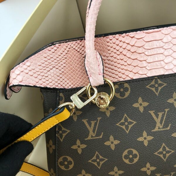 New Arrival L*V Handbag 277