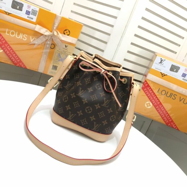 New Arrival L*V Handbag 265