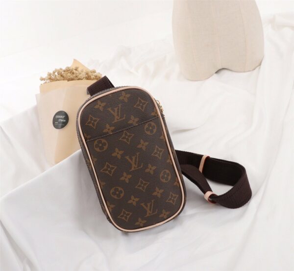 New Arrival L*V Handbag 244