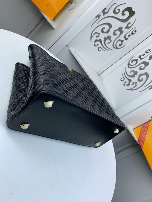 New Arrival L*V Handbag 37