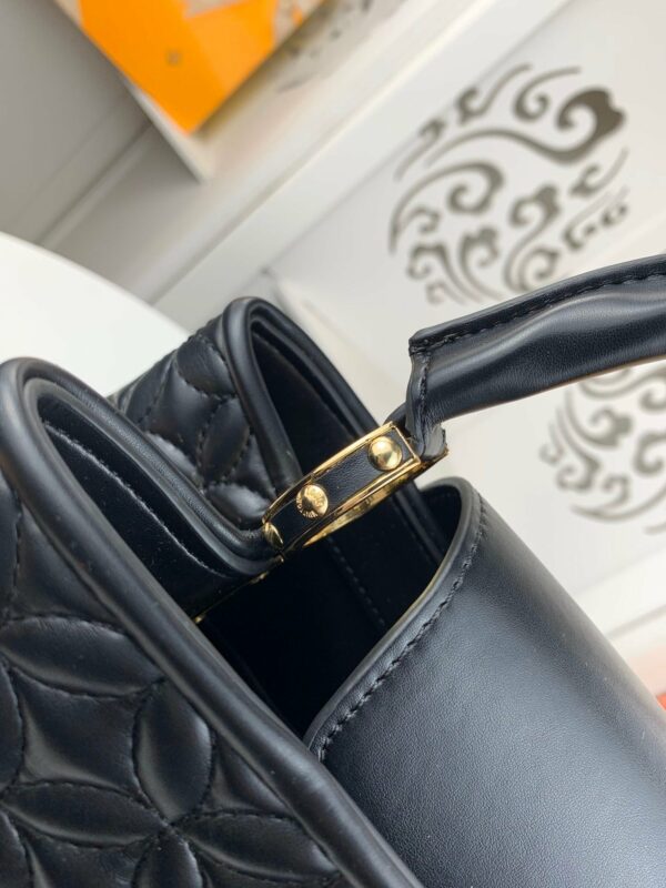 New Arrival L*V Handbag 37