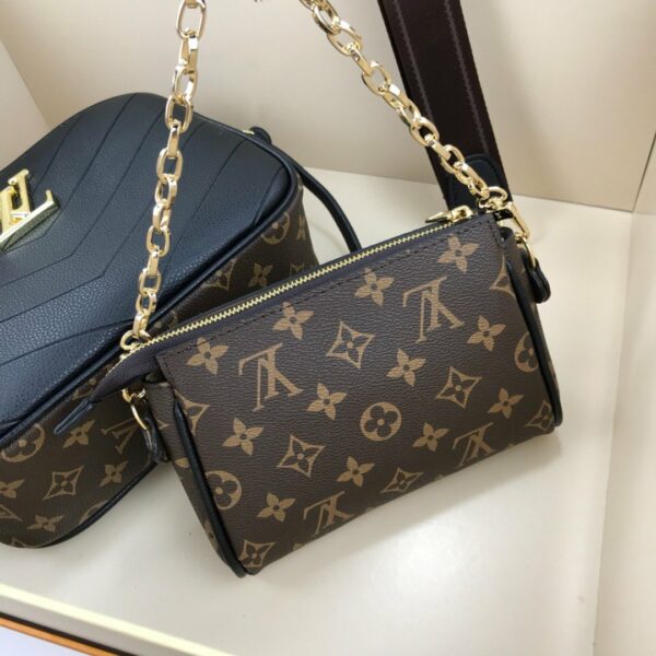 New Arrival L*V Handbag 200