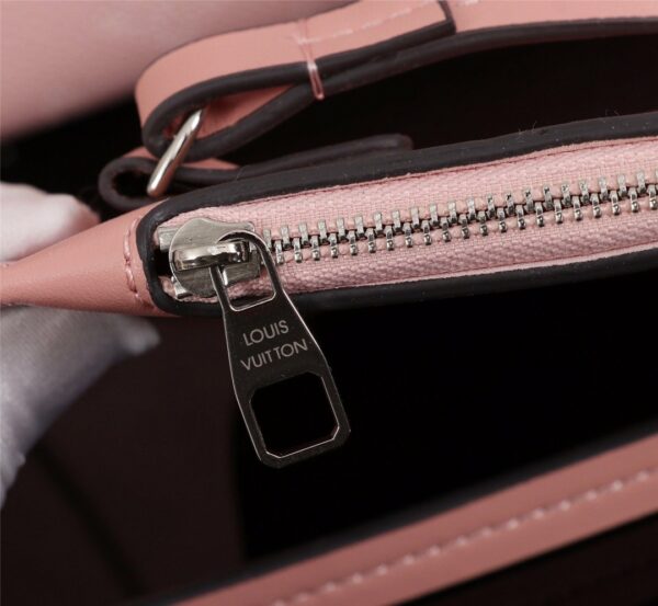 New Arrival L*V Handbag 164