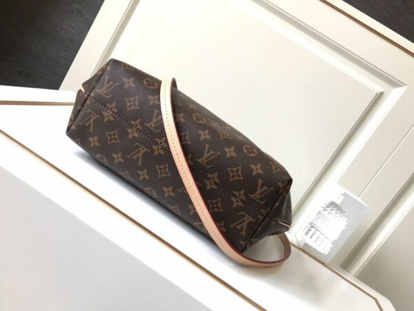 New Arrival LV Handbag L748