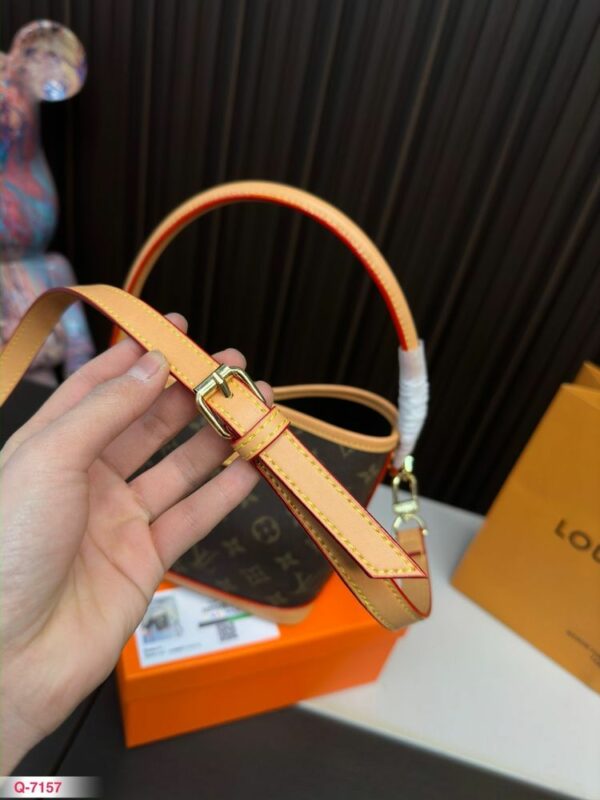 New Arrival LV Handbag L743