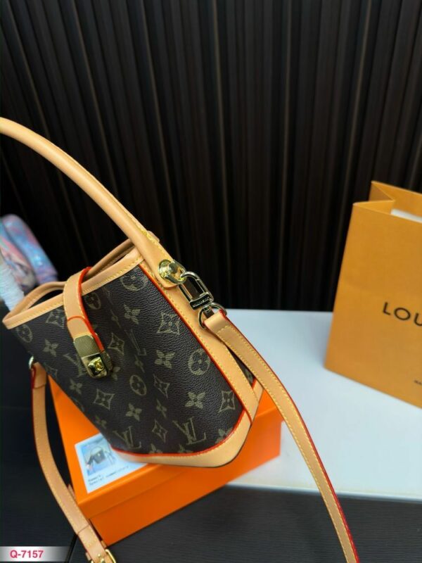 New Arrival LV Handbag L743