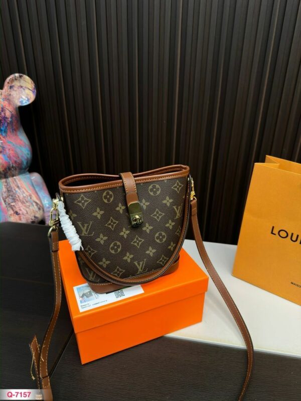 New Arrival LV Handbag L743