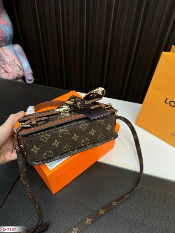New Arrival LV Handbag L742