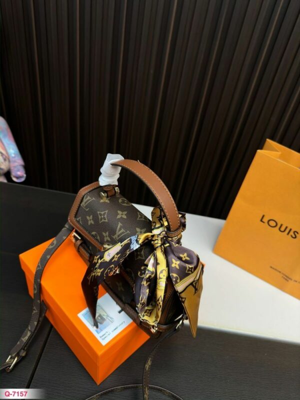 New Arrival LV Handbag L742