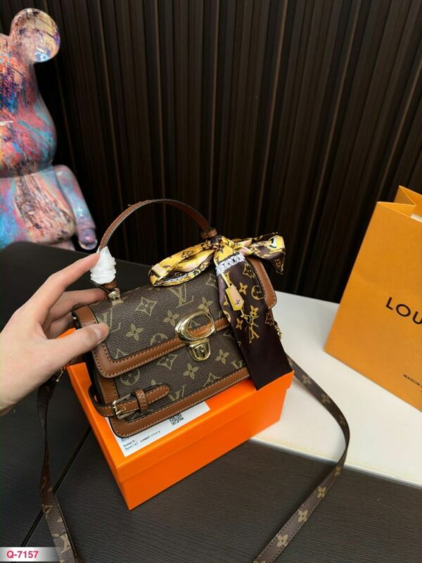 New Arrival LV Handbag L742