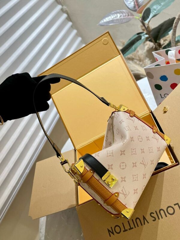 New Arrival LV Handbag L736