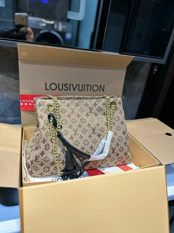 New Arrival LV Handbag L729