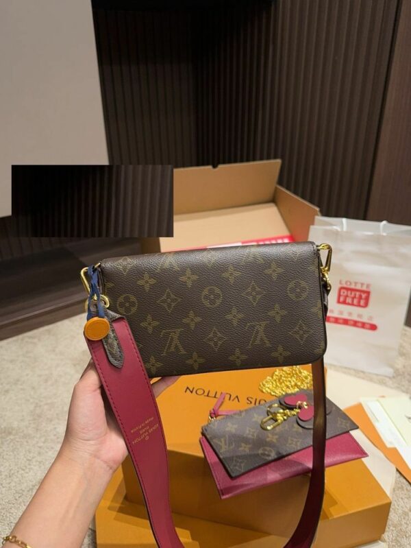 New Arrival LV Handbag L717