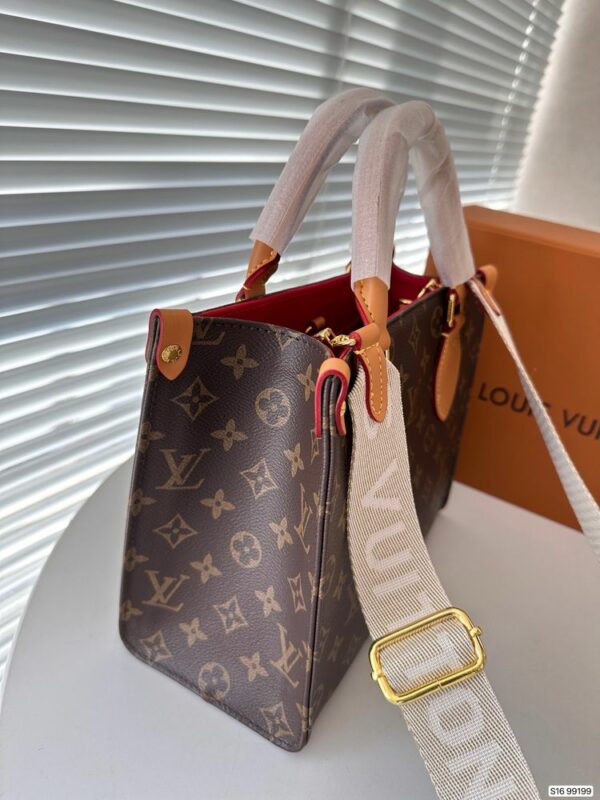 New Arrival LV Handbag L706