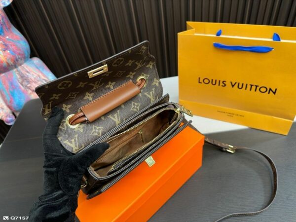 New Arrival LV Handbag L700