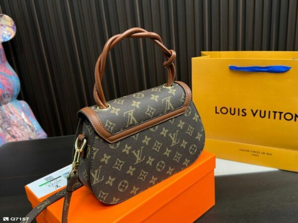 New Arrival LV Handbag L700