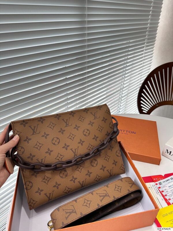 New Arrival LV Handbag L695