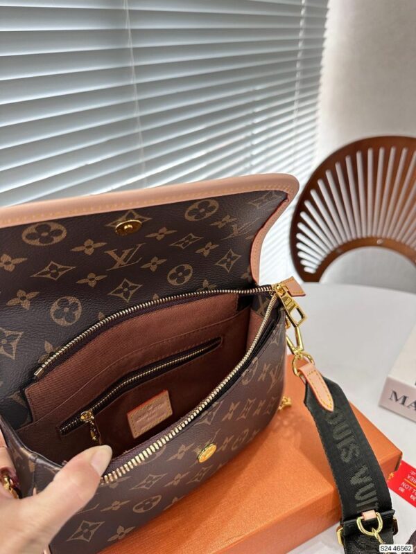 New Arrival LV Handbag L693