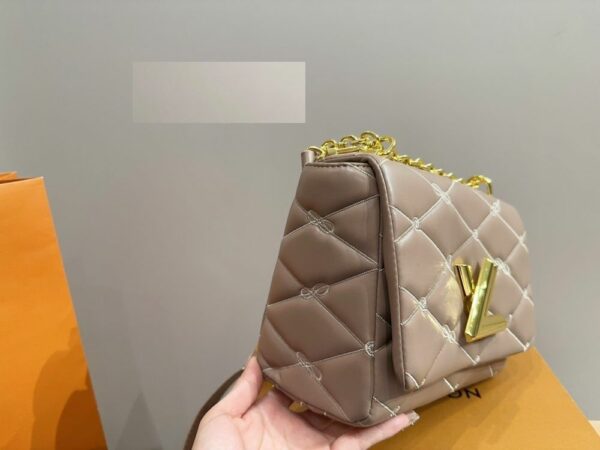 New Arrival LV Handbag L689