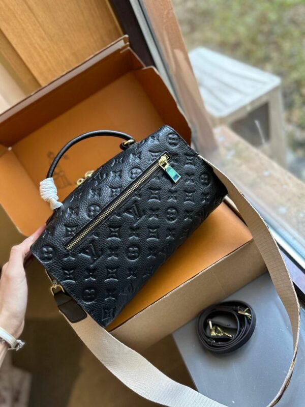 New Arrival LV Handbag L681